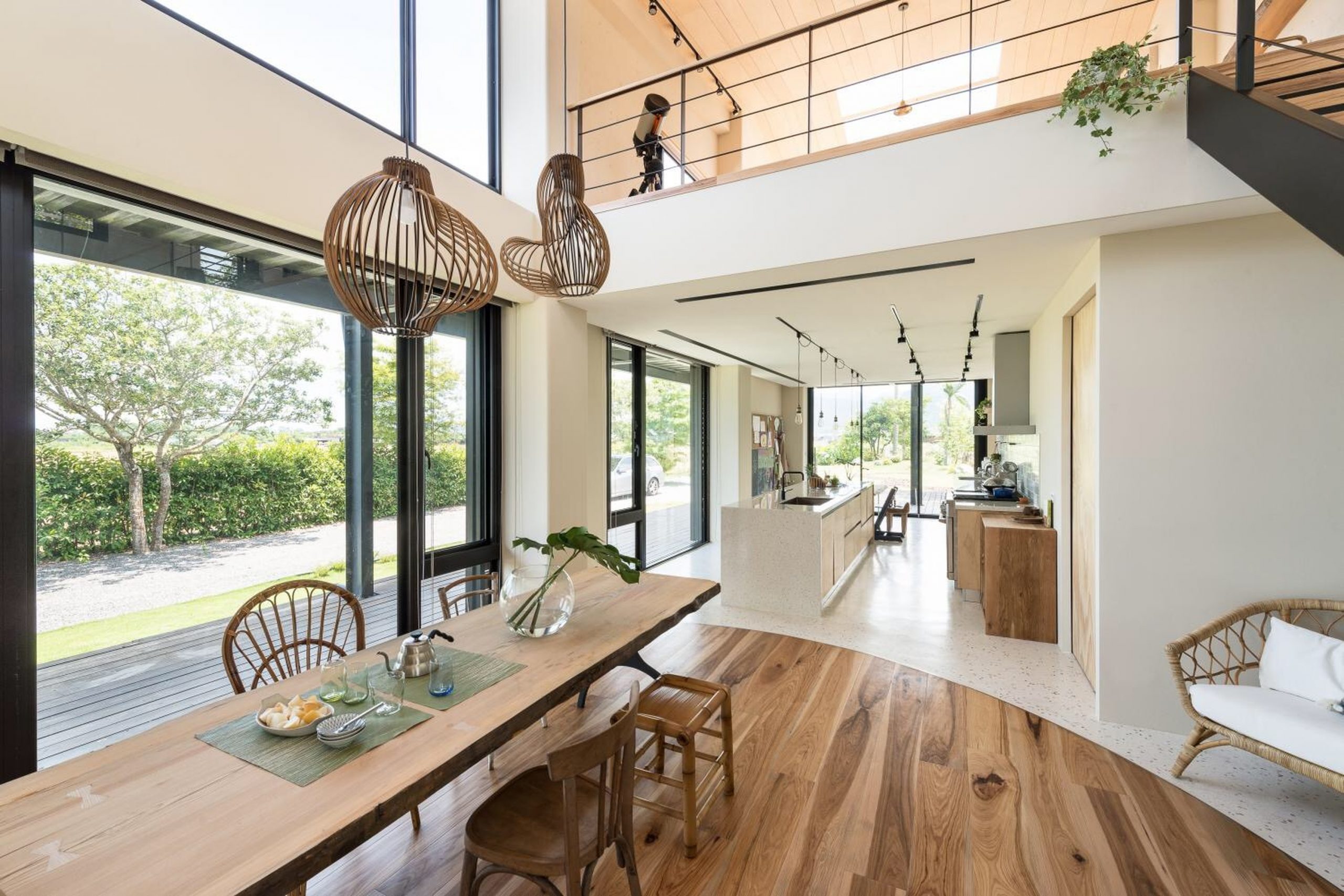 modern-open-plan-home-interior